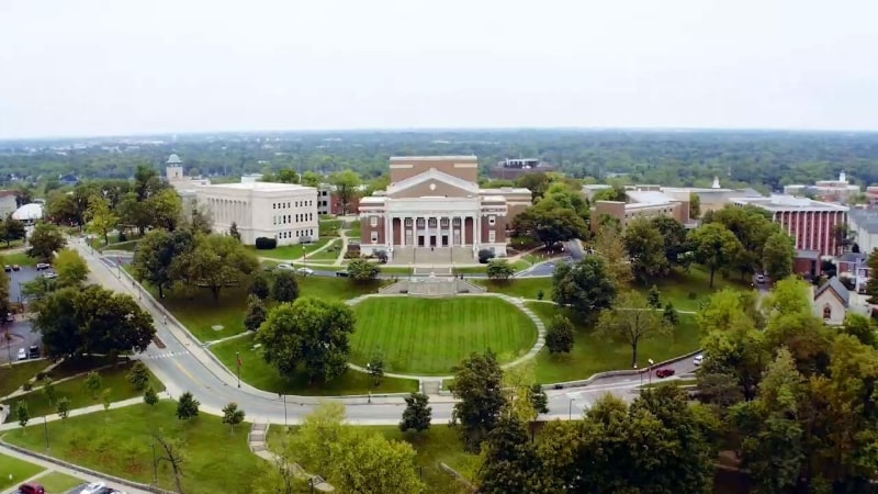 Khung-cảnh-tổng-quát-của-Western-Kentucky-University-Du-học-Edupath